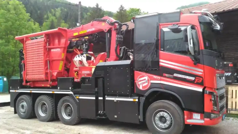 illustratoin-7-camion-broyeuse-bois-multi-transports-bois-720p-low